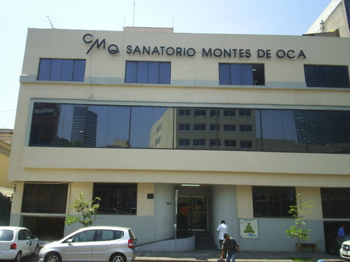 Fachada del hospital Montes de Oca